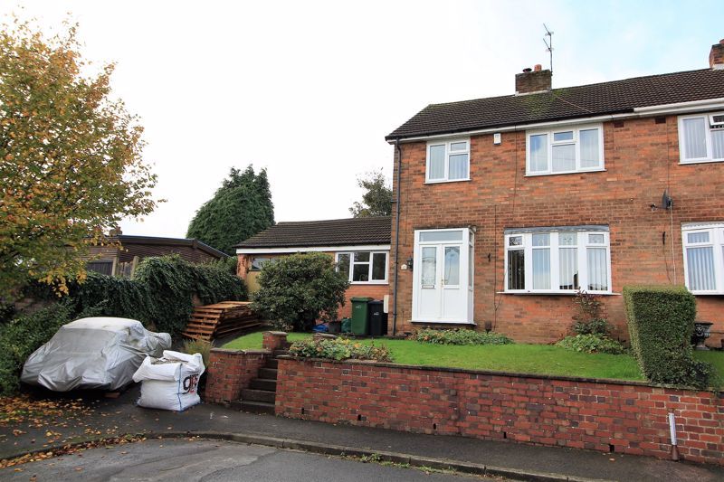 3 bed property for sale in Blackthorne Close, Dudley DY1, £239,950