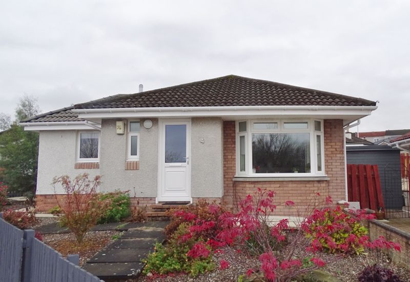 2 bed detached bungalow for sale in Doo'cot Brae, Alloa FK10, £178,000