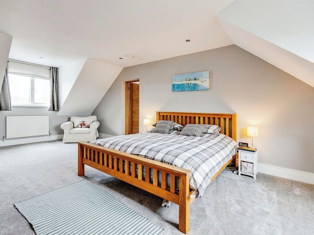 5 bed detached house for sale in Rookery Nook, Llangan, Bridgend CF35, £775,000
