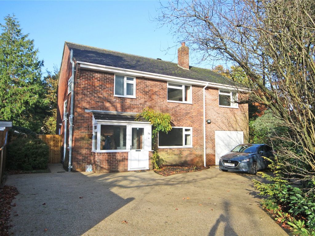 5 bed detached house for sale in Walkford Road, Walkford, Christchurch BH23, £679,950