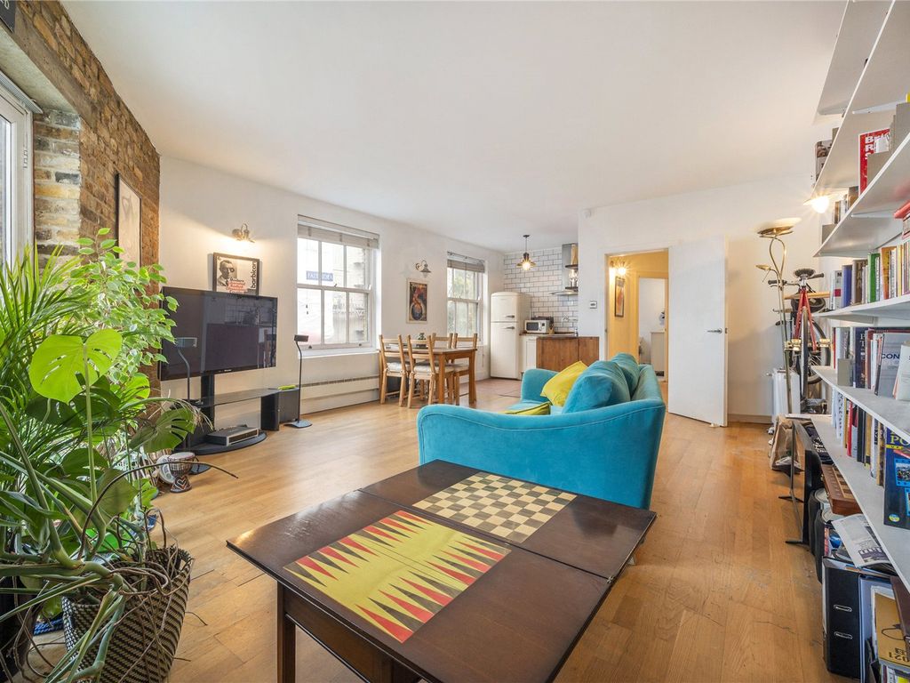 1 bed flat for sale in Balls Pond Place, Islington N1, £475,000