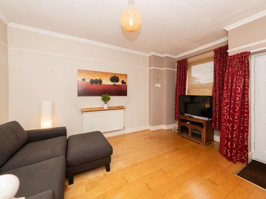 1 bed flat to rent in Watlington Street, Reading, Berkshire RG1, £1,950 pcm