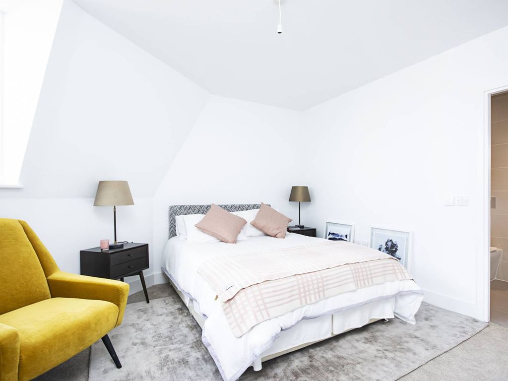3 bed flat for sale in De Beauvoir Apartments, Dalston, London N1, £850,000
