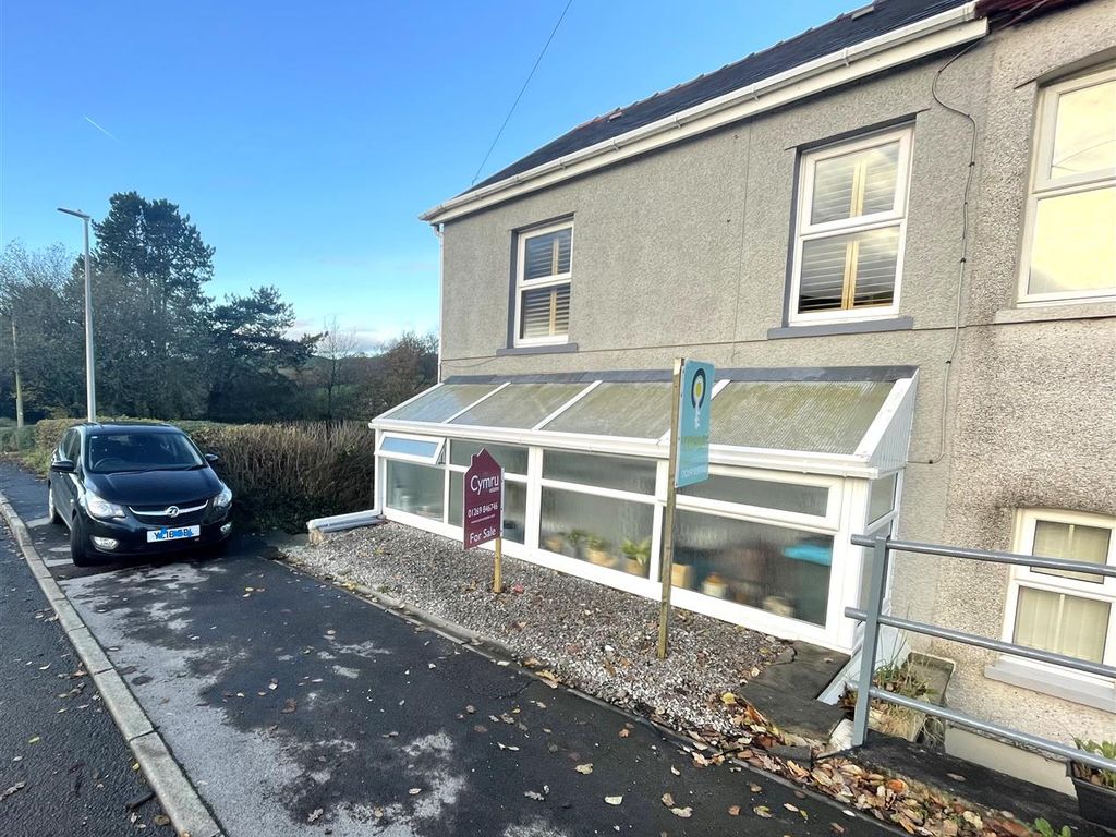 3 bed semi-detached house for sale in Thornhill Road, Cwmgwili, Llanelli SA14, £224,995