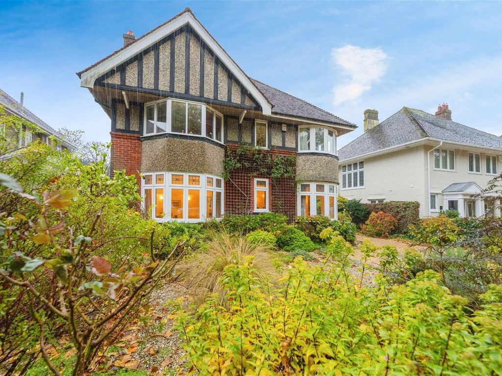 5 bed detached house for sale in Woodland Avenue, Southbourne, Bournemouth, Dorset BH5, £1,100,000