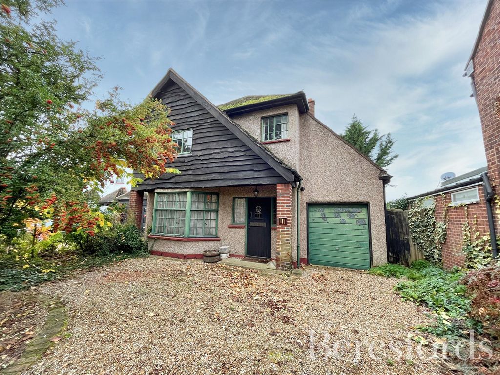 3 bed detached house for sale in Ardleigh Green Road, Hornchurch RM11, £800,000