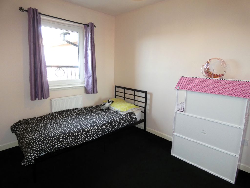 2 bed flat for sale in Goodhope Park, Bucksburn, Aberdeen AB21, £110,000