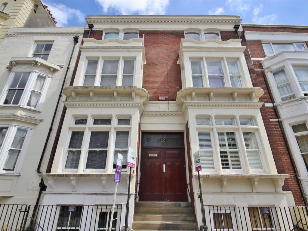 1 bed flat for sale in Hampshire Terrace, Southsea, Hampshire PO1, £165,000