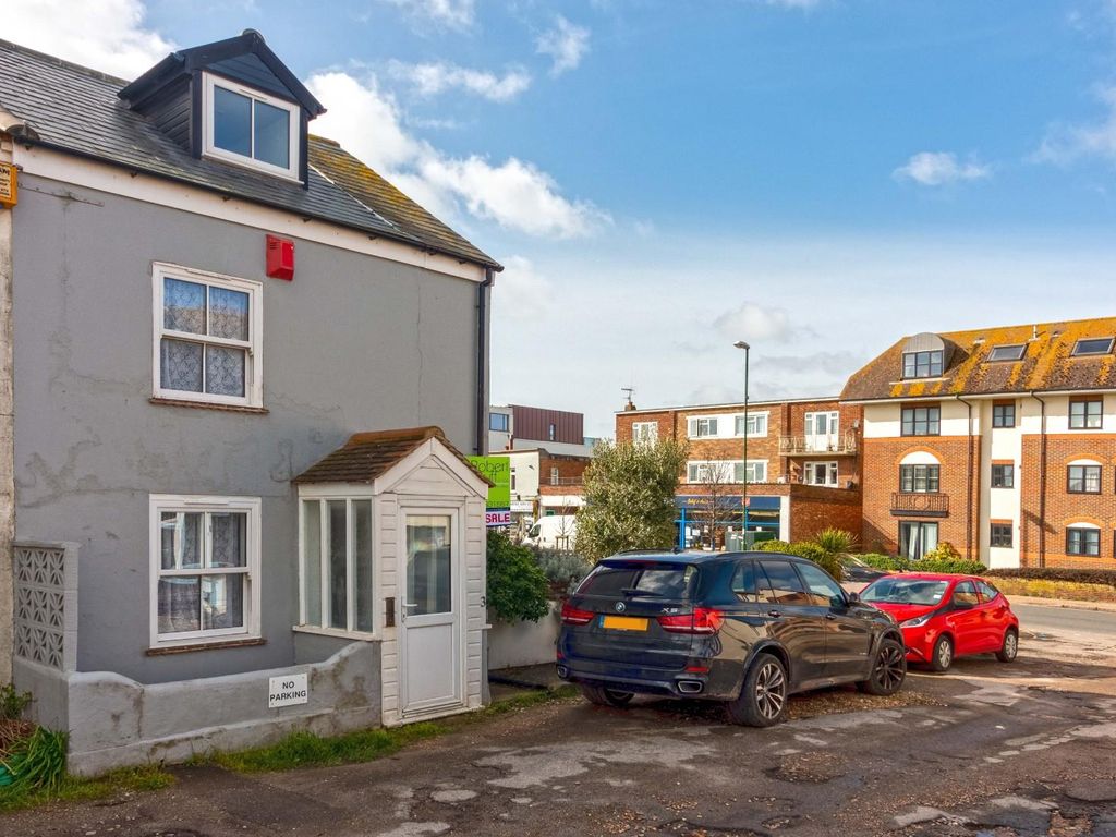 2 bed end terrace house for sale in Alma Street, Lancing BN15, £240,000