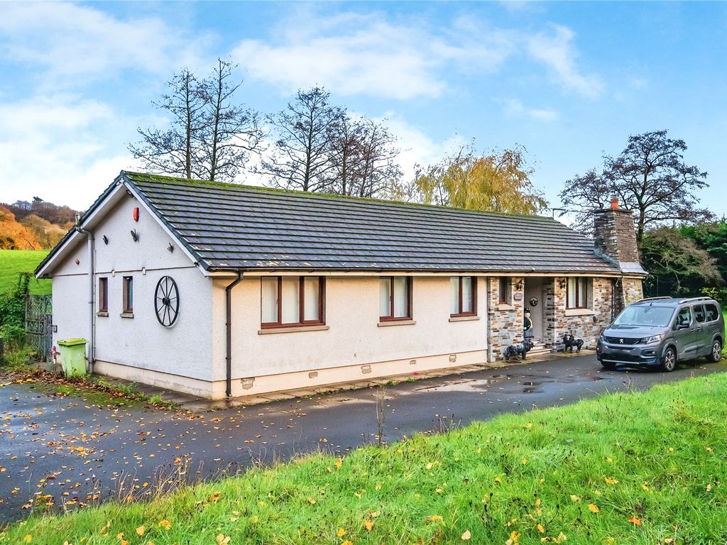 4 bed bungalow for sale in Tregaron Road, Lampeter, Ceredigion SA48, £325,000