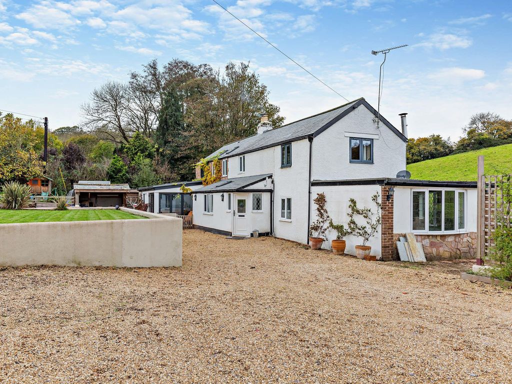 4 bed detached house for sale in Ide, Exeter, Devon EX2, £1,150,000