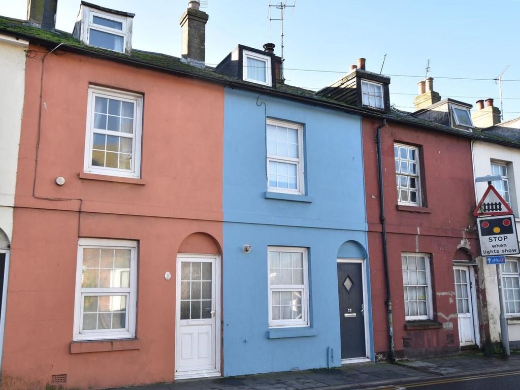 2 bed terraced house for sale in Ferry Road, Rye TN31, £197,750