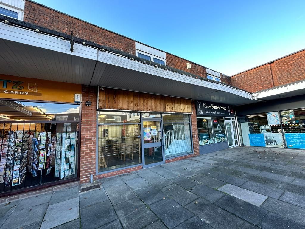 Retail premises to let in The Precinct, Killay, Swansea SA2, £13,950 pa