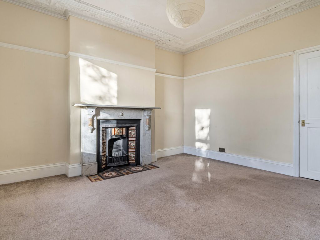 1 bed flat for sale in Newbridge Road, Bath, Somerset BA1, £225,000