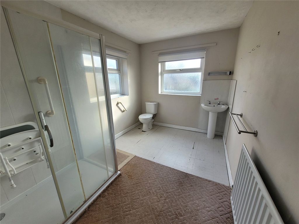 3 bed terraced house for sale in Market Place, Penygroes, Caernarfon, Gwynedd LL54, £110,000
