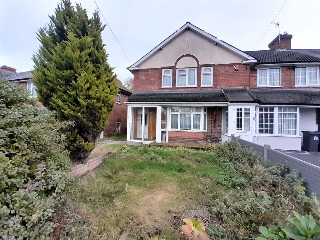 3 bed end terrace house for sale in Sidcup Road, Kingstanding, Birmingham B44, £175,000