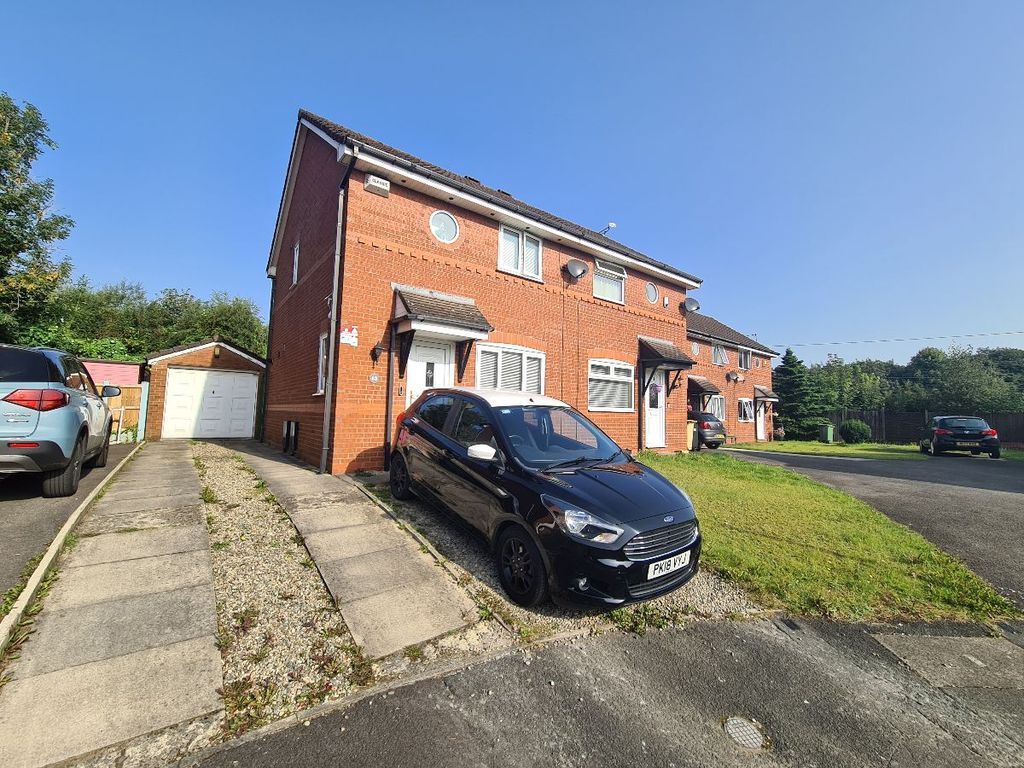 2 bed semi-detached house for sale in Ashby Close, Farnworth, Bolton BL4, £130,000