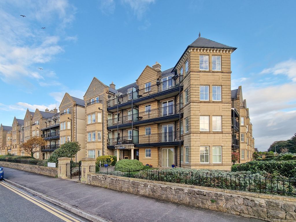 1 bed flat for sale in Beach Road, Weston-Super-Mare BS23, £175,000