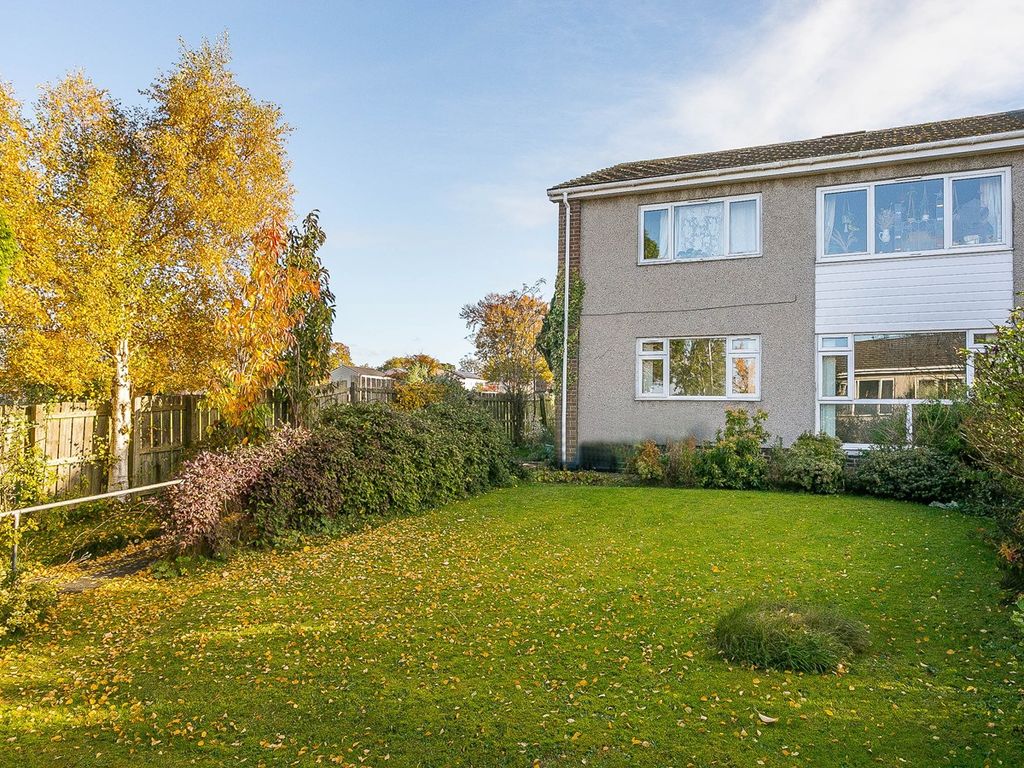 2 bed flat for sale in Cairns Gardens, Balerno EH14, £175,000