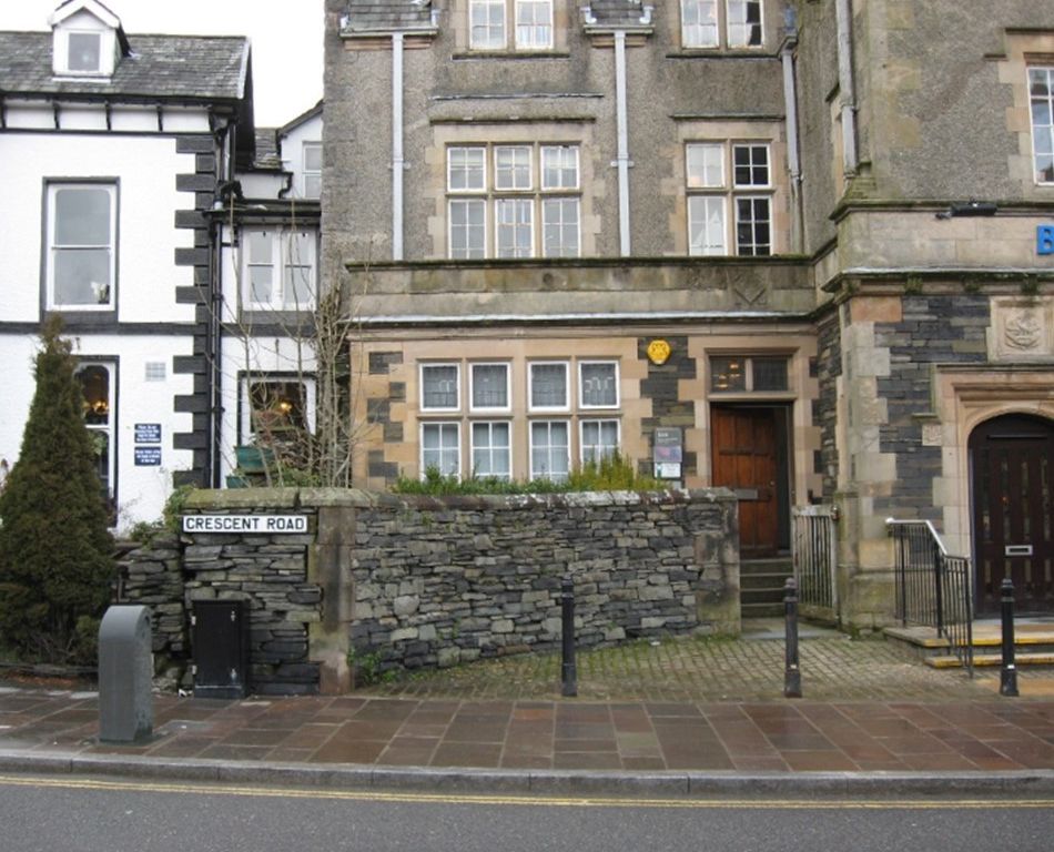 Office to let in Crescent Road, 3 First Floor, Windermere LA23, £2,000 pa