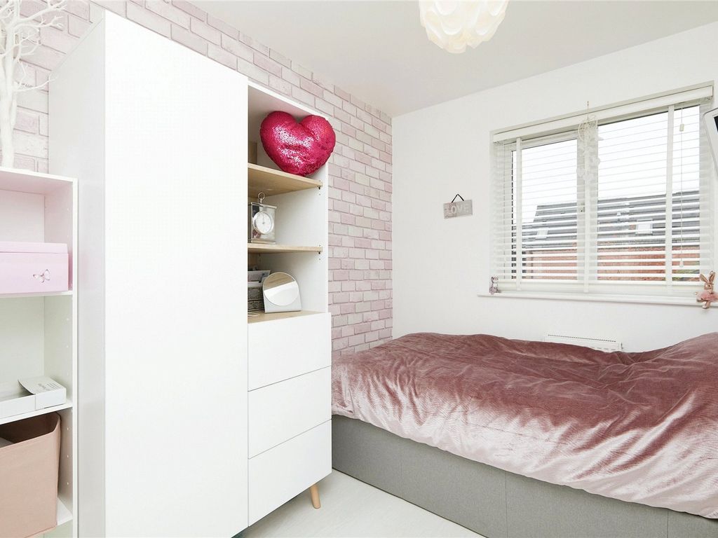 4 bed detached house for sale in Hull Street, Hilton, Derby, Derbyshire DE65, £300,000