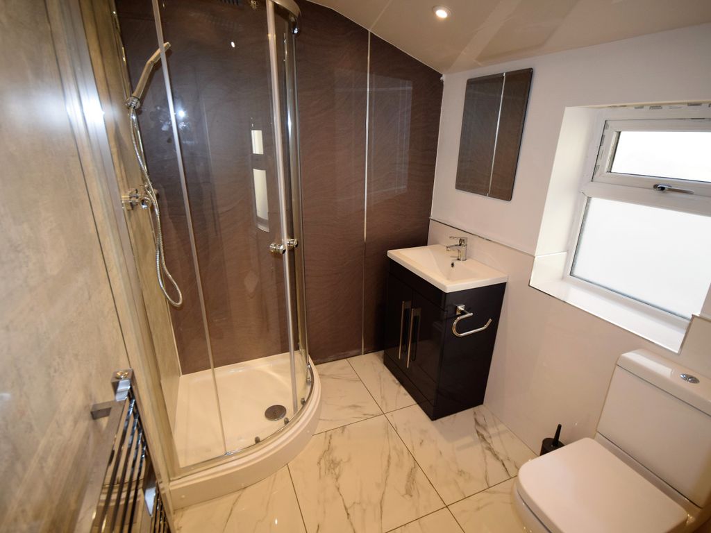 Room to rent in Flower Street, Carlisle CA1, £500 pcm