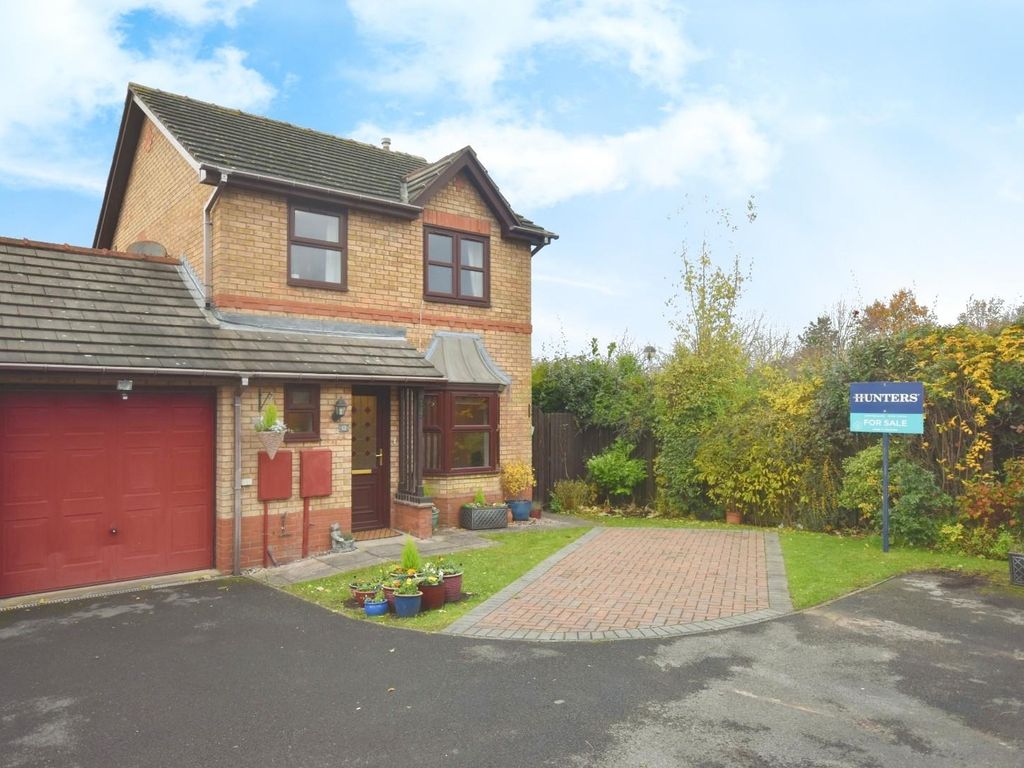 3 bed detached house for sale in Gregory Close, Brimington, Chesterfield S43, £235,000