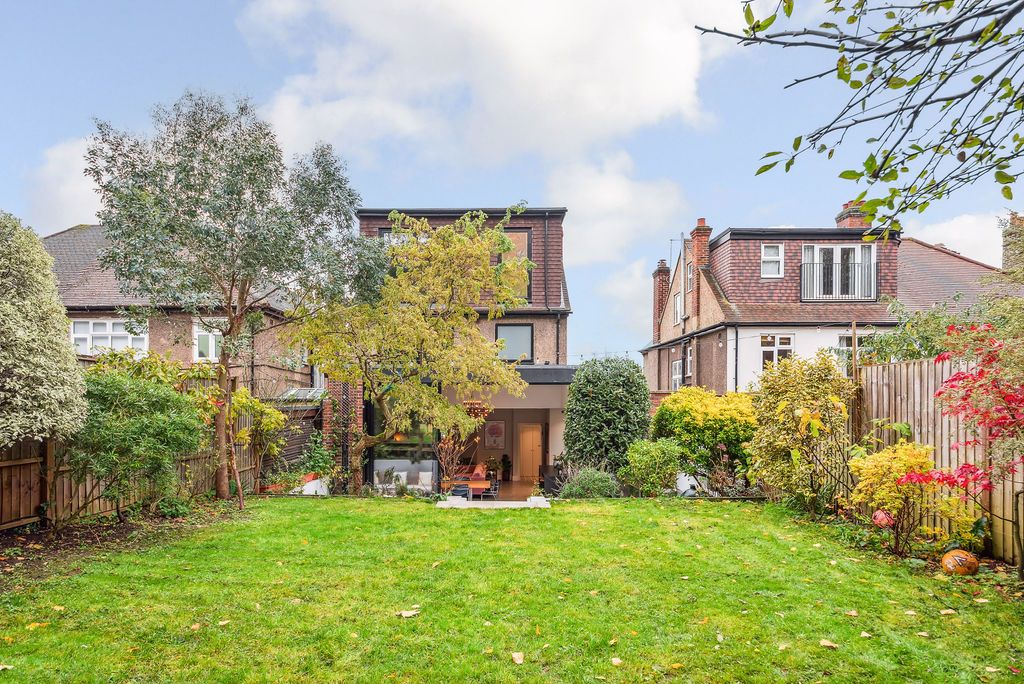 4 bed link-detached house for sale in Boveney Road, London SE23, £1,500,000