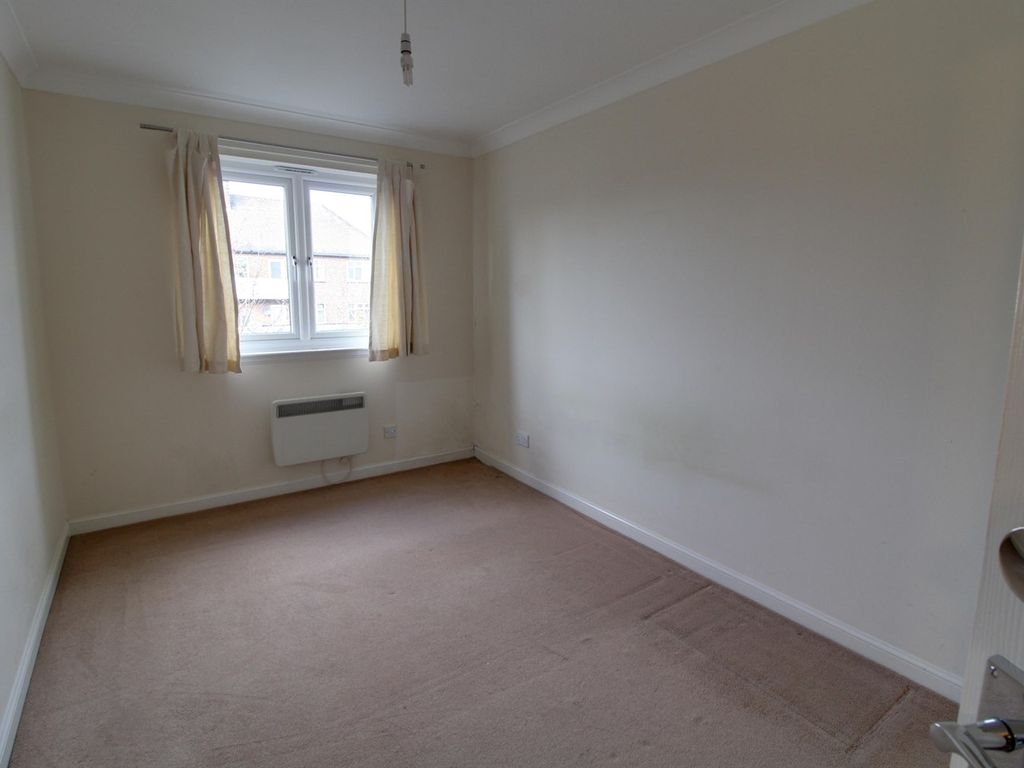 1 bed flat to rent in Endymion Mews, Hatfield AL10, £1,200 pcm