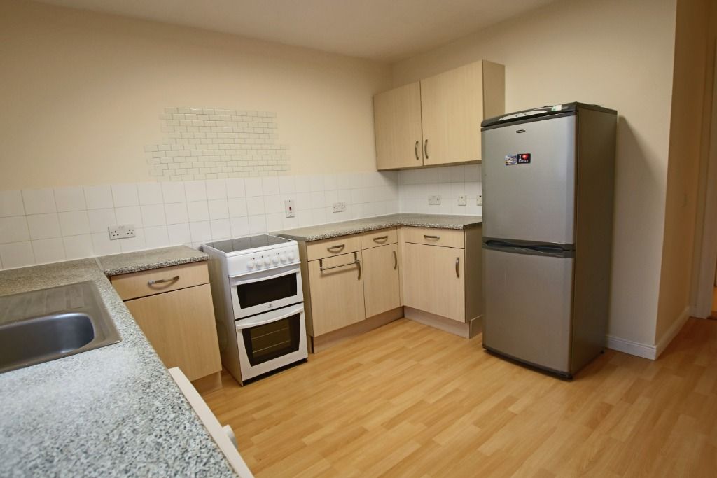 2 bed flat to rent in Allan Lane, Dundee DD1, £900 pcm