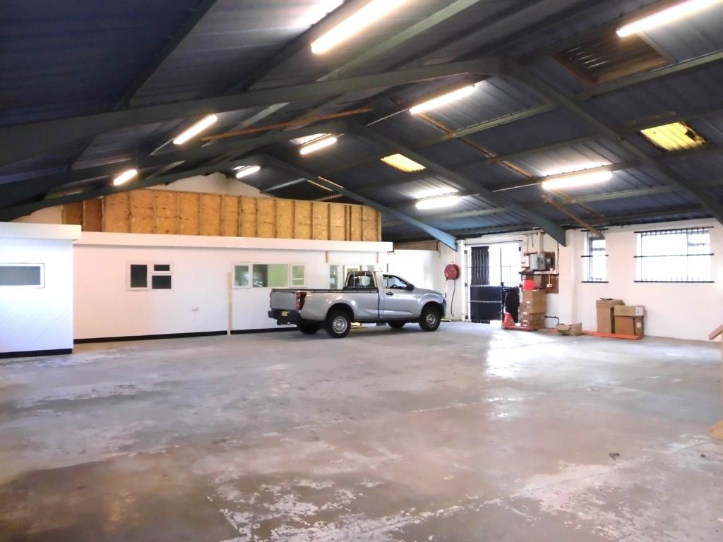 Industrial to let in Units 19 & 20, Cirencester Business Estate, Love Lane, Cirencester, Gloucestershire GL7, £24,000 pa