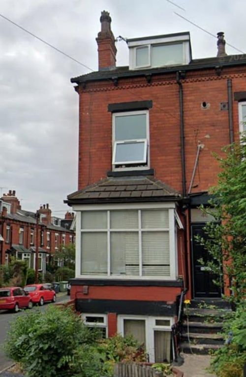 3 bed property for sale in Beechwood Crescent, Burley, Leeds LS4, £299,000