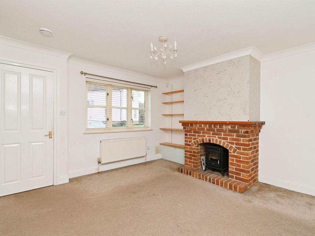 3 bed semi-detached house for sale in Columbine Way, Gislingham, Eye IP23, £250,000