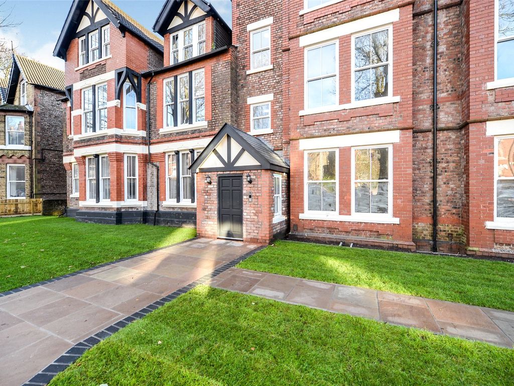 1 bed flat for sale in Sandringham Drive, Liverpool, Merseyside L17, £170,000