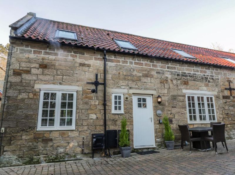 2 bed cottage for sale in Raithwaite, Whitby YO21, £379,950