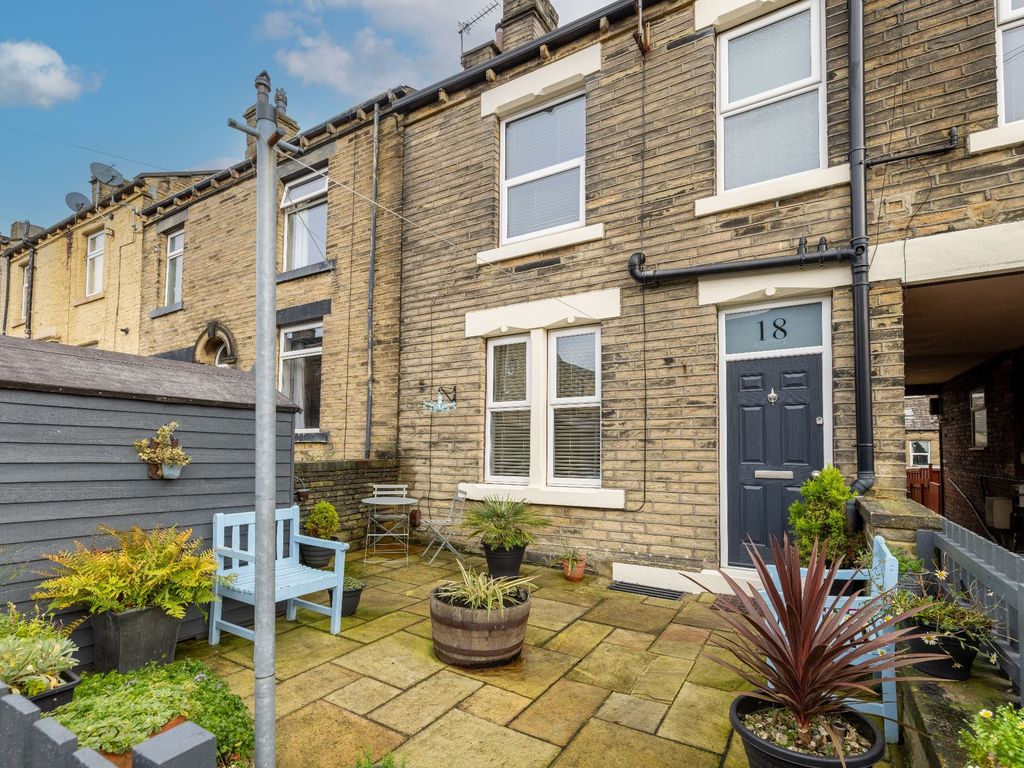 2 bed terraced house for sale in Marion Street, Brighouse HD6, £120,000