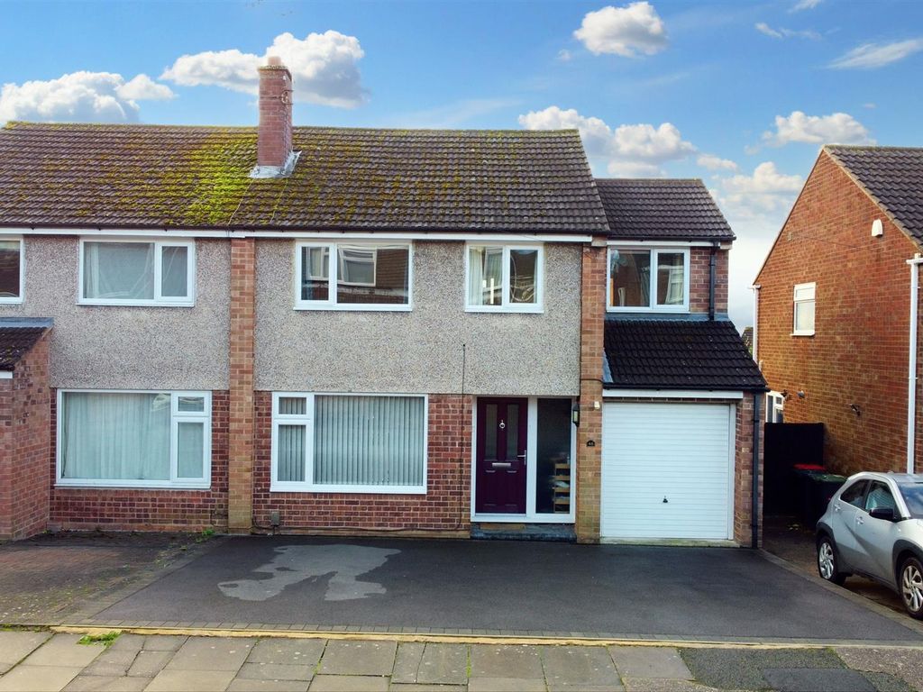 4 bed semi-detached house for sale in Sisley Avenue, Stapleford, Nottingham NG9, £298,500