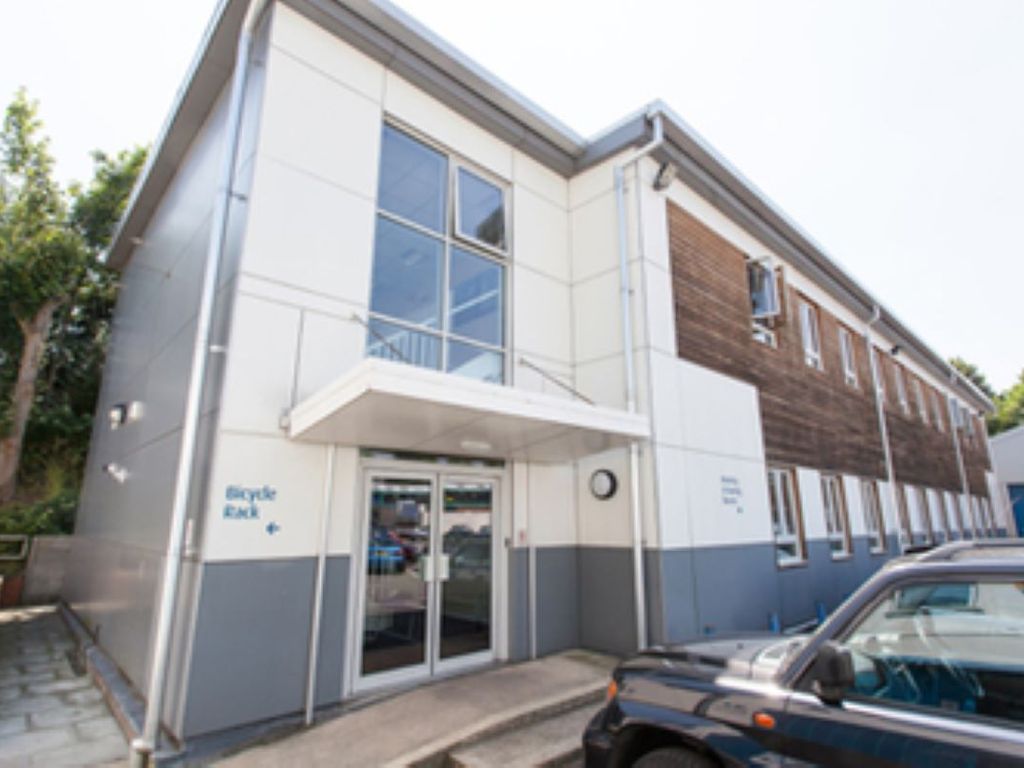 Office to let in Colne Way, Watford WD24, £9,000 pa
