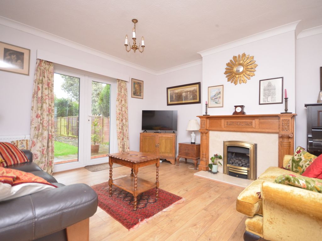 4 bed detached house to rent in Devonshire Road, Bognor Regis PO21, £1,995 pcm