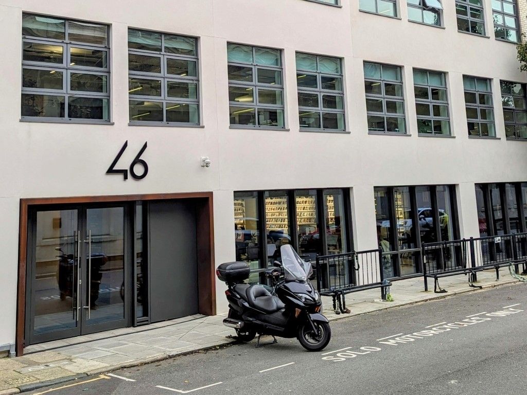 Office to let in Loman Street, London SE1, £167,154 pa