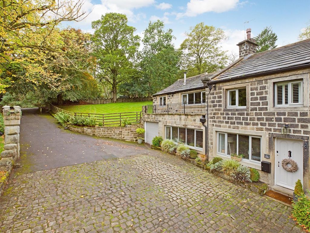 3 bed cottage for sale in Moor Cottages, Moor Road, Burley Woodhead, Ilkley LS29, £995,000