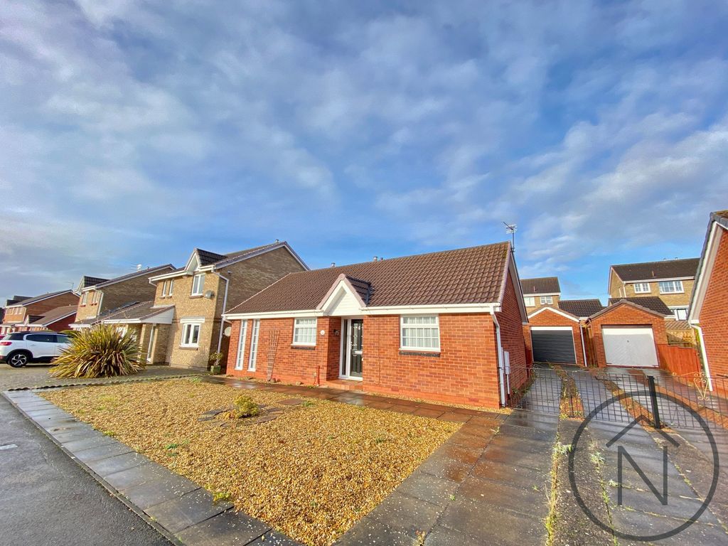 2 bed bungalow for sale in Westmorland Way, Newton Aycliffe DL5, £195,000