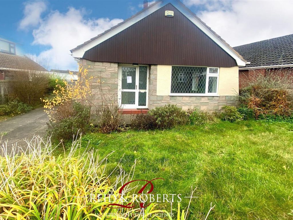 3 bed property for sale in Courtland Drive, Queensferry, Deeside CH5, £200,000