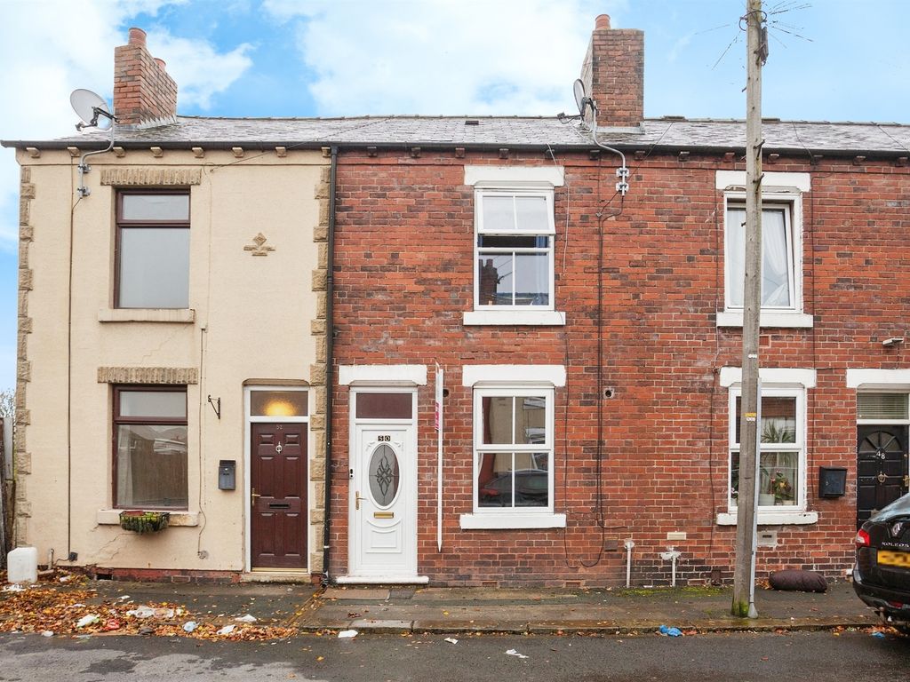 2 bed terraced house for sale in Newland Street, Wakefield WF1, £115,000