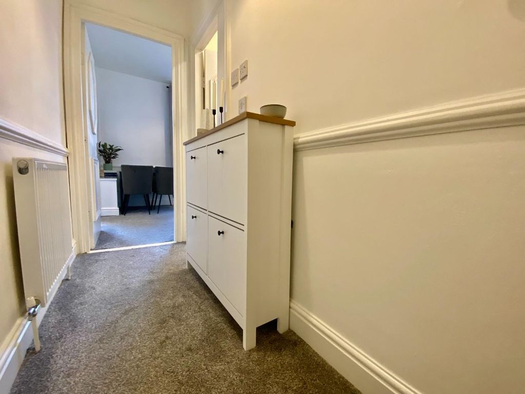 1 bed flat for sale in Rossett Road, Crosby, Liverpool L23, £110,000