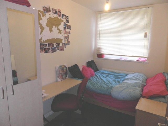 2 bed flat to rent in Bristol Road, Birmingham B29, £412 pcm