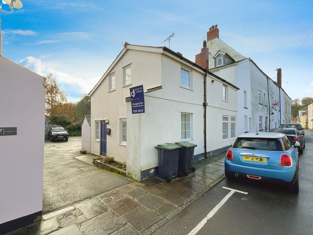 2 bed end terrace house for sale in Old Market Street, Usk NP15, £238,000