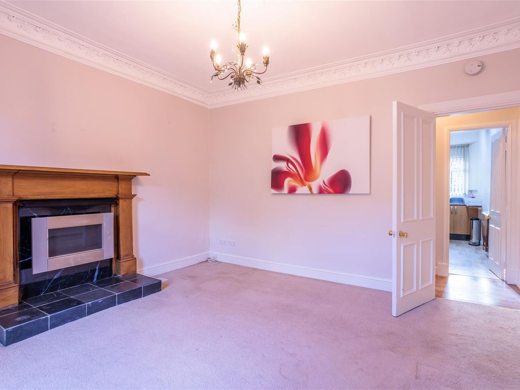 1 bed flat for sale in Abbot Street, Perth PH2, £82,000