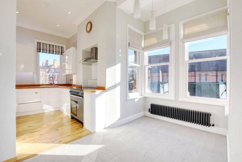 3 bed flat for sale in Rosemary Court, Fortune Green Road, London NW6, £850,000