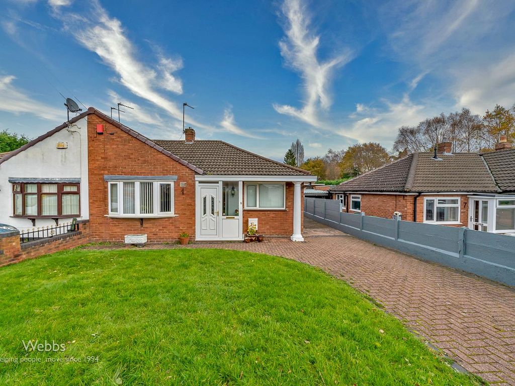 2 bed semi-detached bungalow for sale in Croft Crescent, Brownhills, Walsall WS8, £245,000
